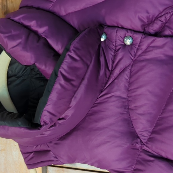 Lululemon Purple Puffer Vest - Picture 4 of 7